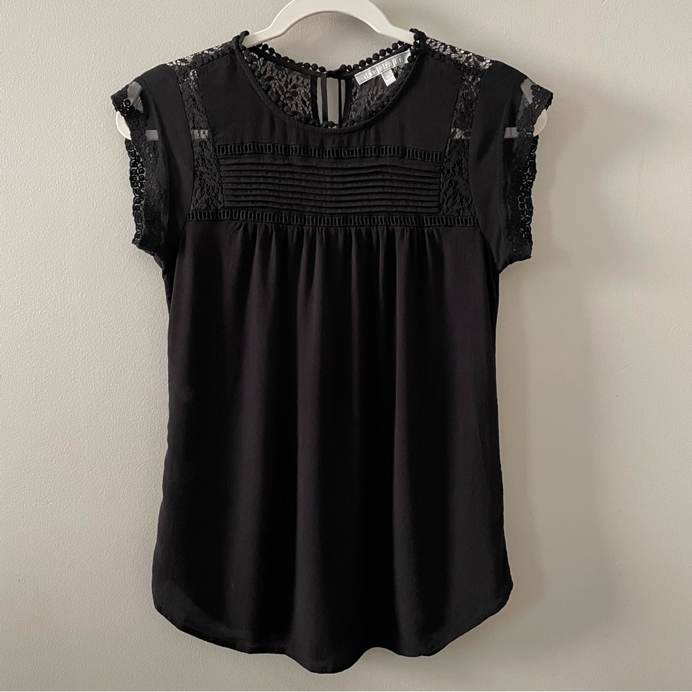 Danielrainn blouse Beautiful black lace XS